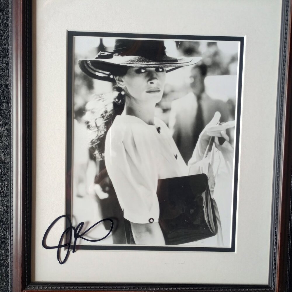 Framed Print of Julia Roberts in "Pretty Woman"